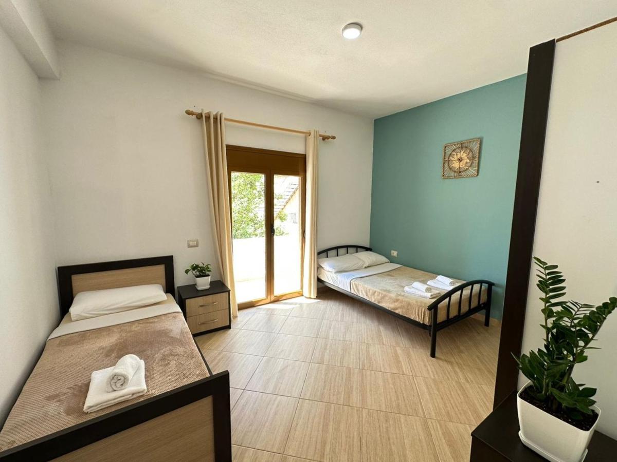Vlora Villa With Private Parking المظهر الخارجي الصورة