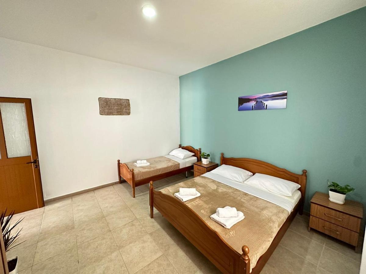 Vlora Villa With Private Parking المظهر الخارجي الصورة