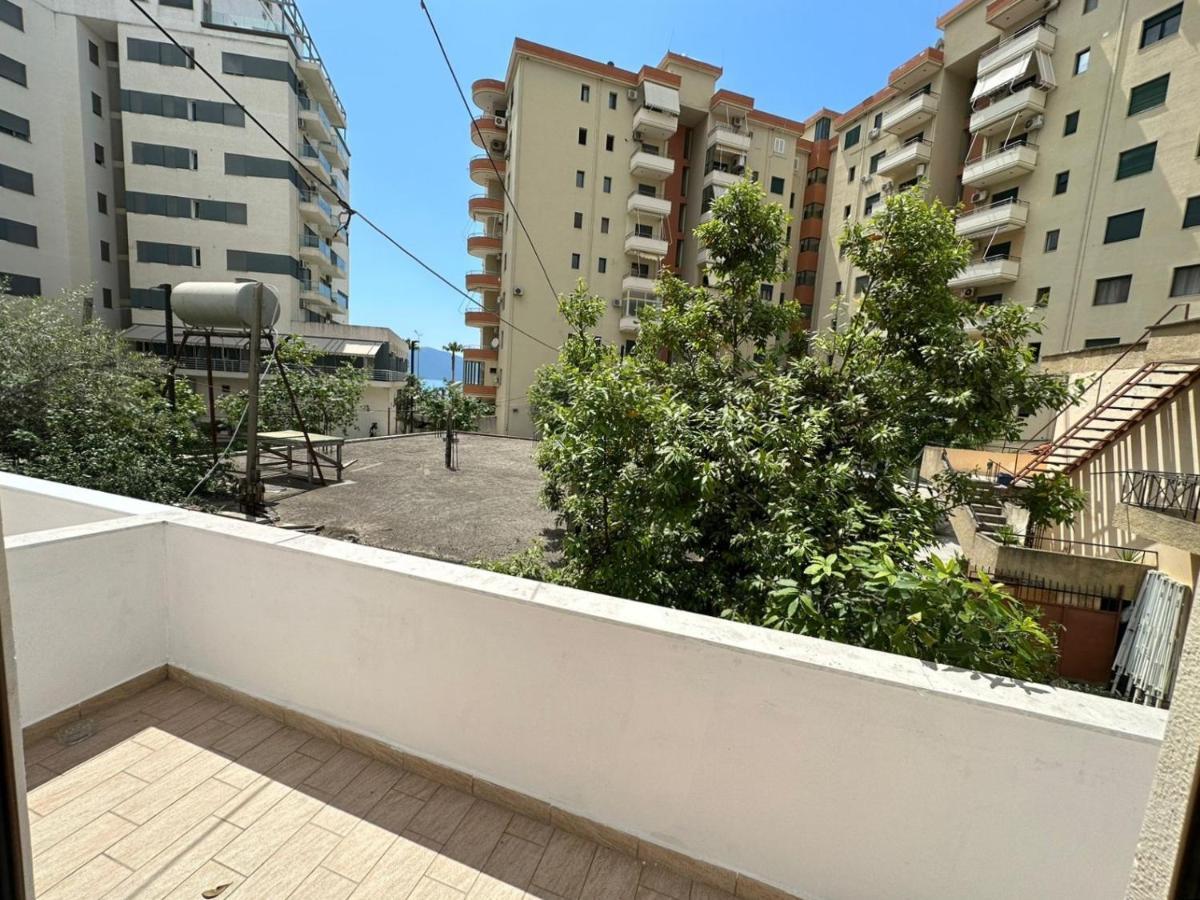 Vlora Villa With Private Parking المظهر الخارجي الصورة