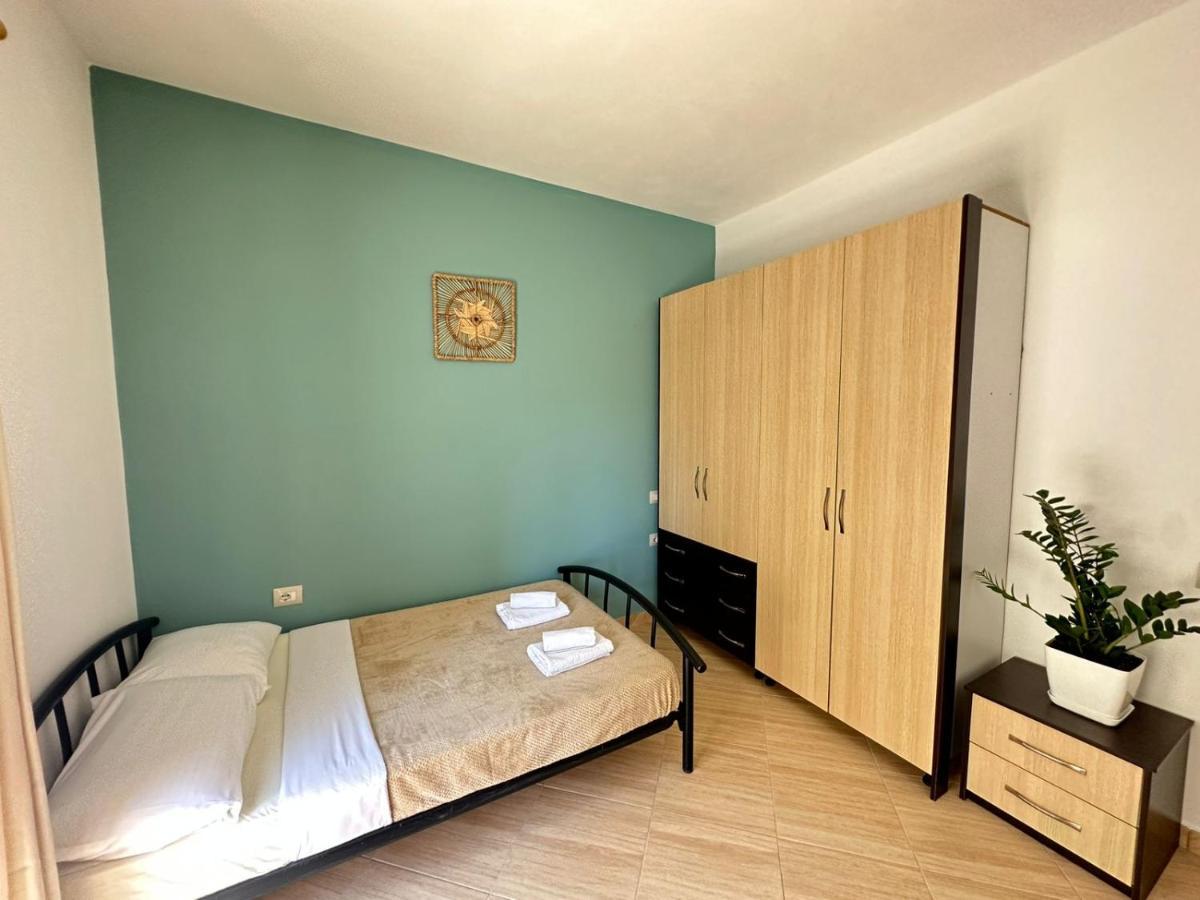 Vlora Villa With Private Parking المظهر الخارجي الصورة