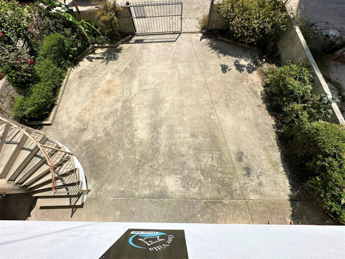 Vlora Villa With Private Parking المظهر الخارجي الصورة
